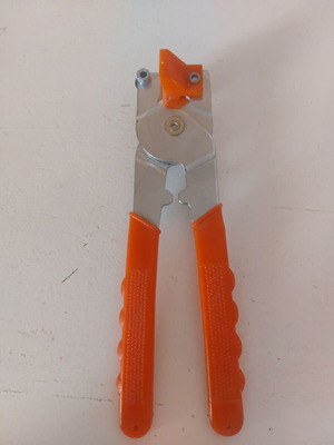 Tile cutter unused