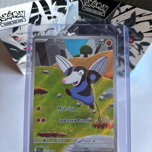 Drilbur Card (BLK 124) Black Bolt new in sleeve and toploader