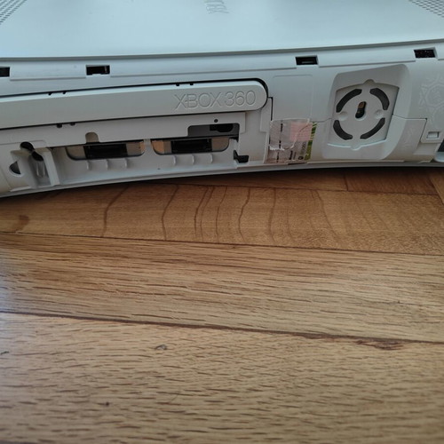 Xbox 360 Jasper console used for parts or repair