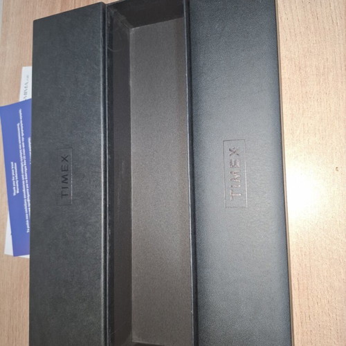 Timex Q Reissue wristwatch black, new