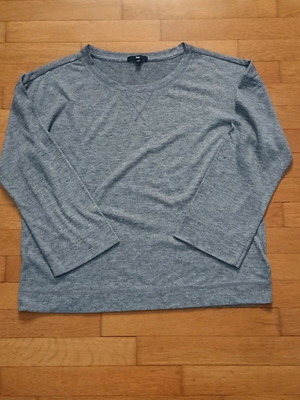 Gap gray blouse size Medium like new
