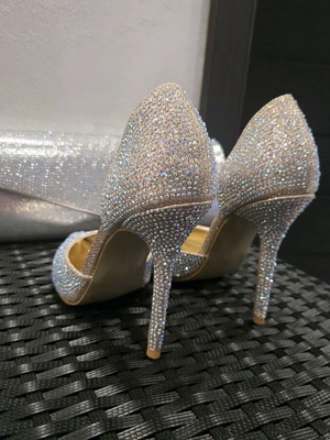 Heels new with glitter and gift bag, size 36