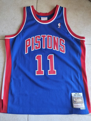 NBA Classic Detroit Pistons Jersey XL like new authentic Mitchell and Ness