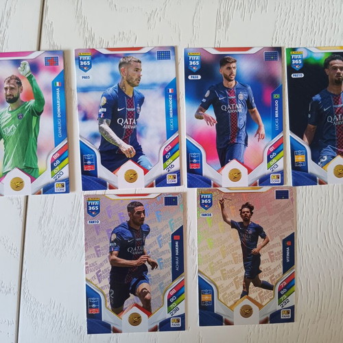 Adrenalyn XL 2026 13 Paris Saint Germain cards like new
