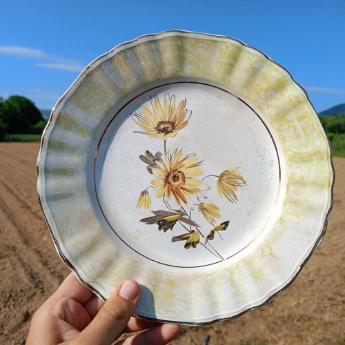 Decorative plate used with flowers Greek vintage production