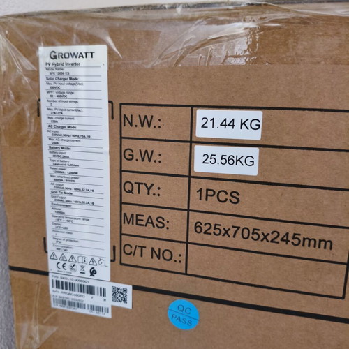 Hybrid Growatt Inverter 12 kW, single and three-phase compatible, new