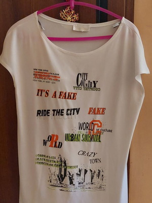 Women's blouse size Large, like new