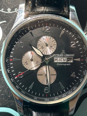 Jacques Lemans 1-1844 wristwatch like new with new battery