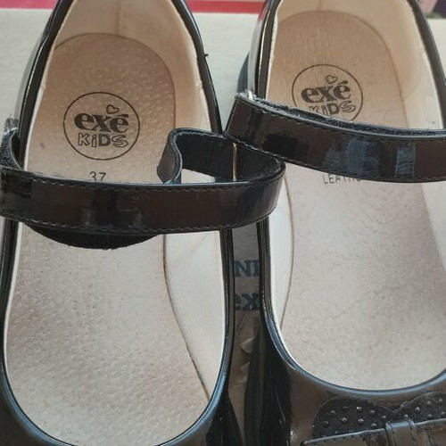 Exe Kids patent leather shoes size 37 like new, black