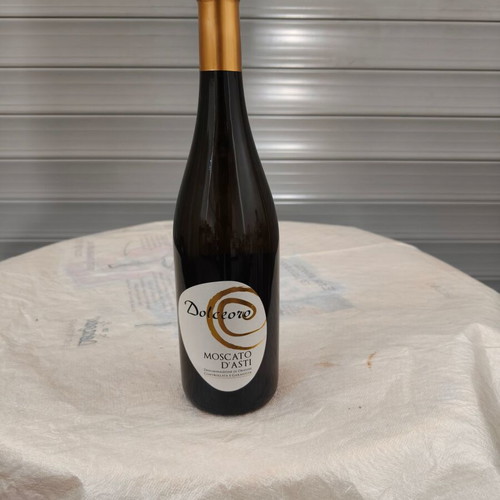 Dolceoro Moscato d'Asti Italian Sparkling Wine 750ml new