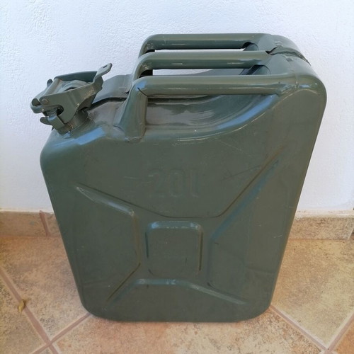 Metal fuel canister 20 lt like new