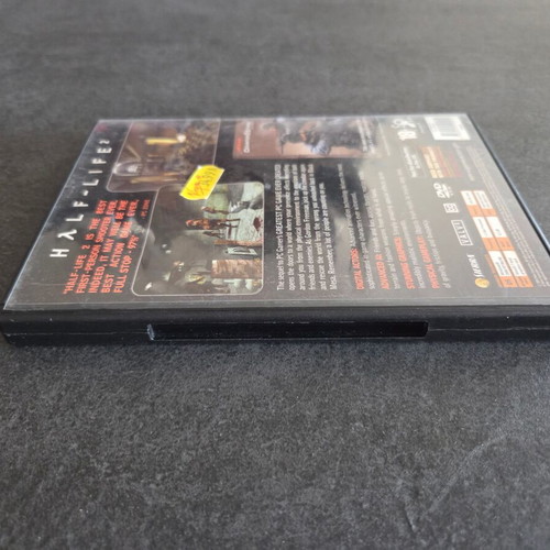 Half-Life 2 PC game used, English edition, 2004