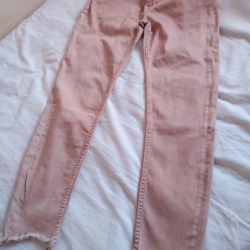 Elastic pink jeans used, size S from Pull&Bear