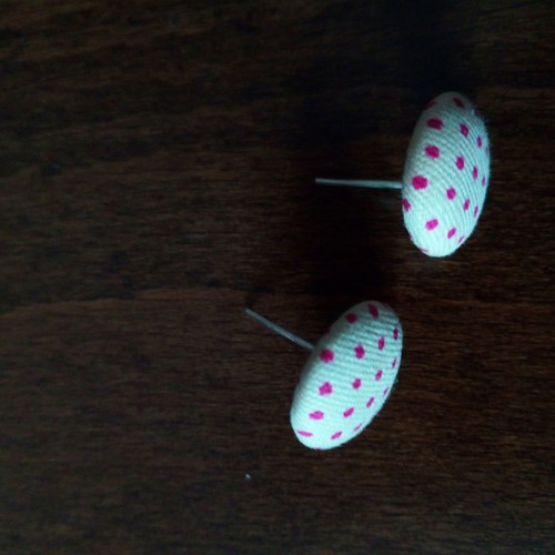 Button earrings used, polka dot beige-red fabric