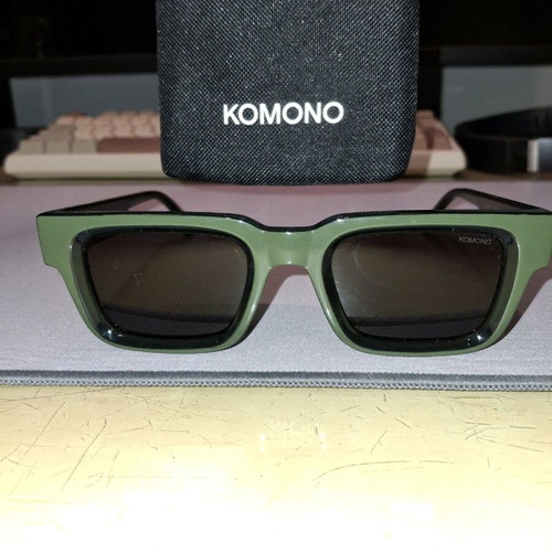 Komono men sunglasses like new, black and green