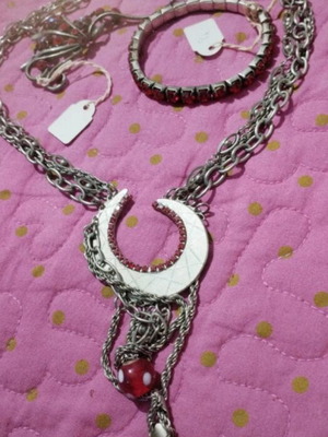 Jewelry set new, pendant, adjustable bracelet and pin
