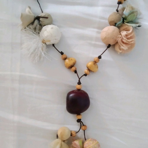Ethnic necklace from Brazil like new, handmade with seeds and fabric pouches