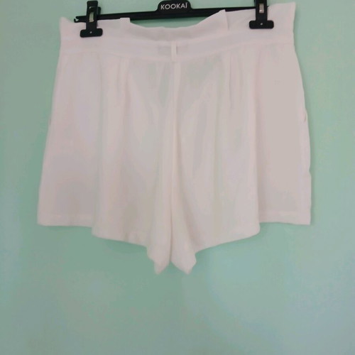 Goldie official shorts size M like new, sugar color