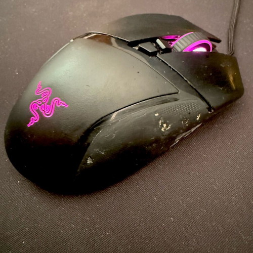 Razer Basilisk v2 RGB gaming used
