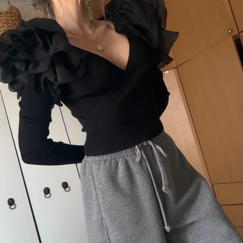 Blouse size M black like new