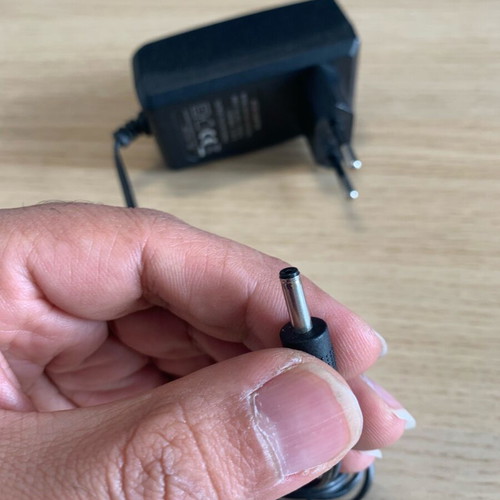AC/DC 15V Adapter like new