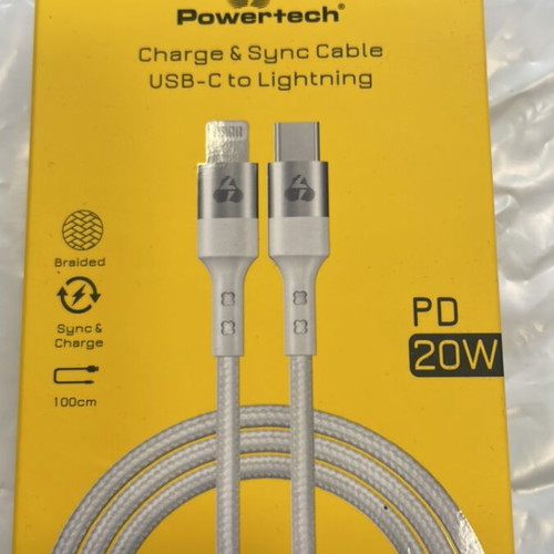 Charge & Sync Cable USB-C to Lightning new