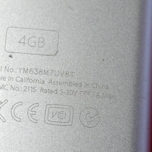 Apple MP3 digital music player with cracked screen