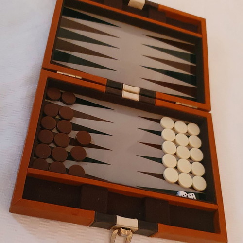 Backgammon small used leather 23cm x 17cm x 4cm