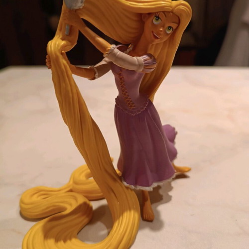 Tangled figure used from the movie, good condition