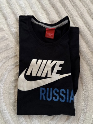 Nike γυναικείο μπλουζάκι Small μαύρο καινούργιο