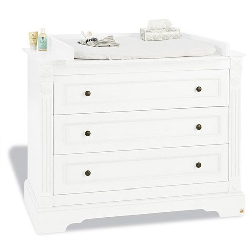 Amelie dresser and wall shelf like new