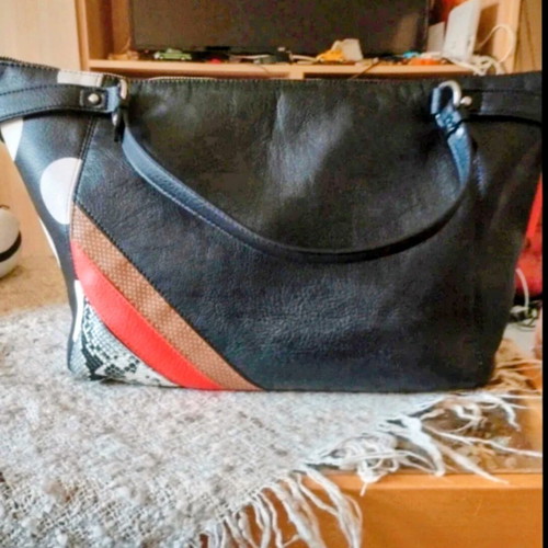 Desiqual shoulder bag like new, multicolor, spacious design