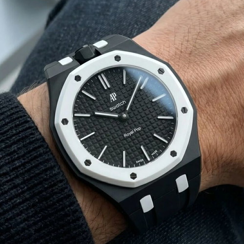 Swatch Royal Pop black wristwatch with bracelet