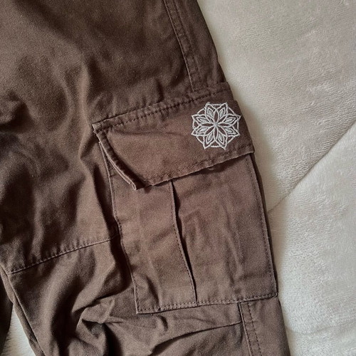 Mandala clothing cargo pants unisex like new, brown, W30