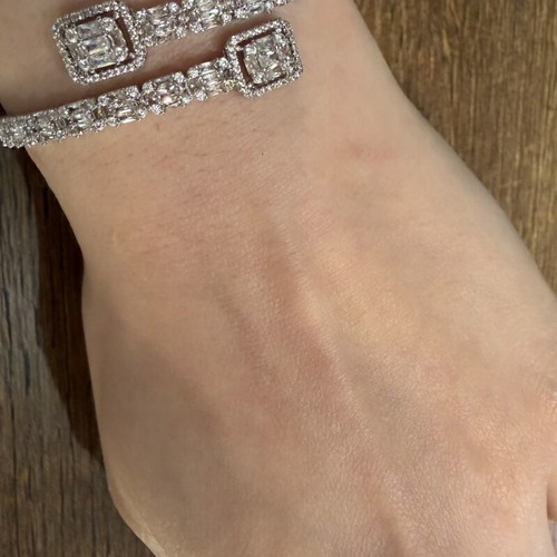 Handcuff bracelet new, stainless steel with zircon
