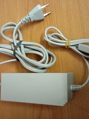 Wii power supply