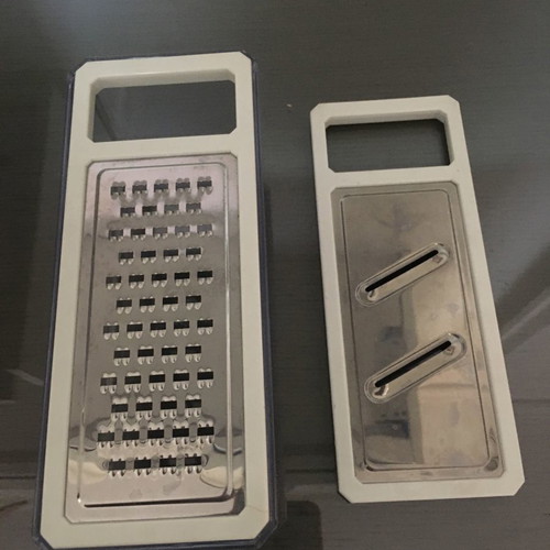 Cheese grater with plastic container new