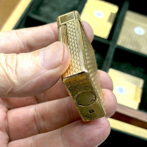 DuPont N1 gold lighter like new