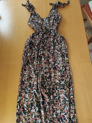 Floral jumpsuit Cento Fashion like new, size S/M, multicolor
