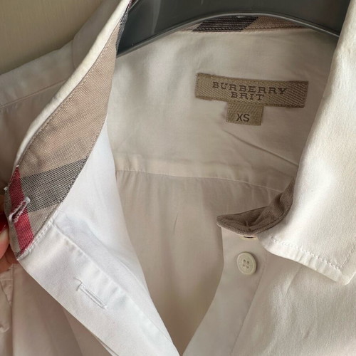 Burberry white slim line shirt used, size XS
