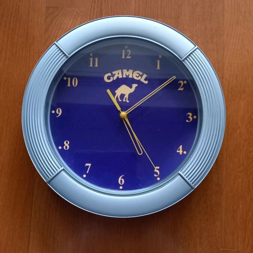 Camel wall clock vintage collectible used with 4 coasters