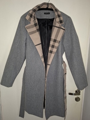 Short gray coat with belt size Medium like new