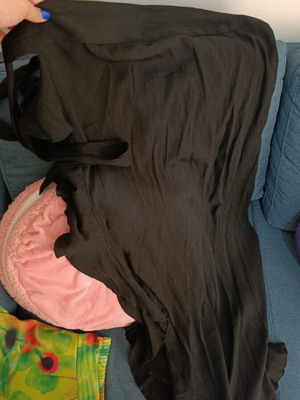 Black beach skirt, size L