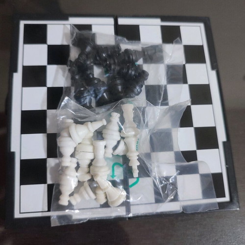Mini Portable Pocket Magnetic Chess Like New