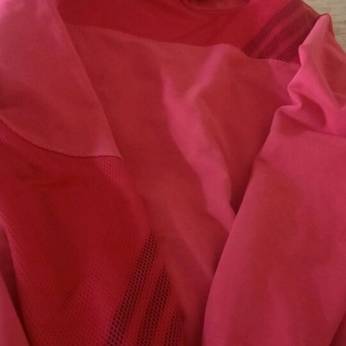 Adidas jacket like new, fuchsia, size L fitting M