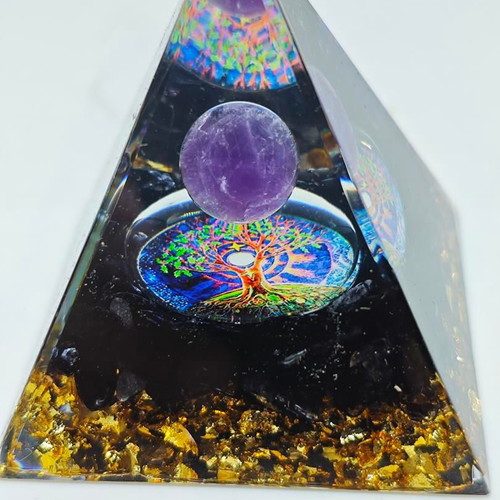 Orgonite Energy Pyramid with Amethyst and Tree of Life like new