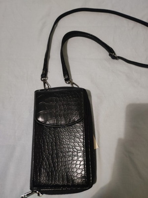 Crocodile crossbody bag new with wallet and phone case black