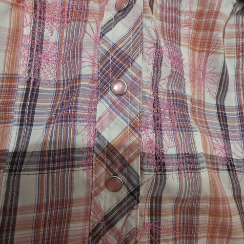 Women's checked shirt pink and white like new, casual style