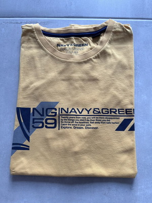 Navy & Green men's t-shirt like new, size L, yellow
