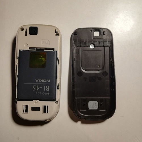 Κινητό τηλέφωνο Nokia 2680s μεταχειρισμένο με πρόβλημα στην οθόνη, μαύρο